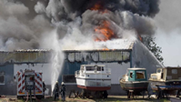De Punt, 2008. Een pulserend brandverloop resulteert in een predictiefout die drie brandweermannen het leven kost.